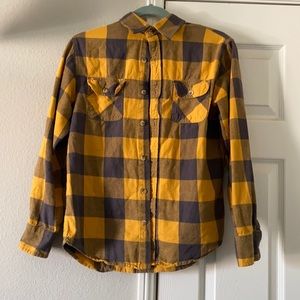 Plaid long sleeve flannel